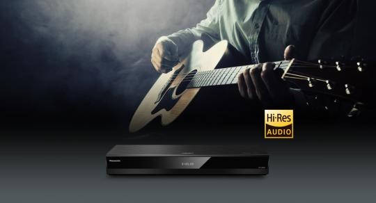 Panasonic DP-UB820B 4k Ultra HD Blu-Ray Player | Hughes