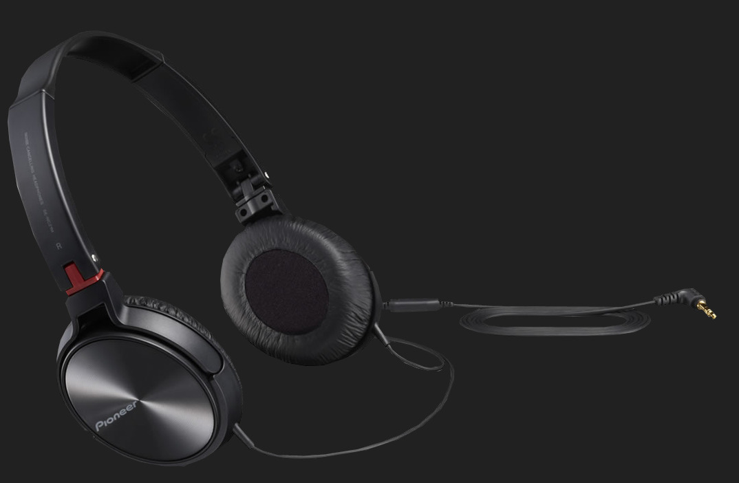 Casti Pioneer SE-NC21M