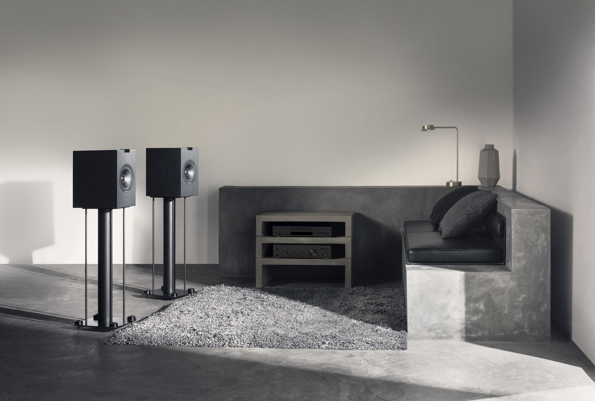 Boxe KEF Q150 la AVstore.ro