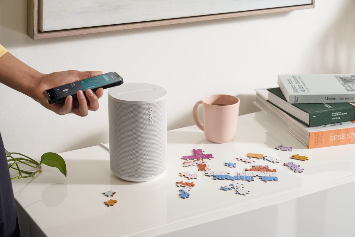  Boxa wireless Sonos Era 100 SL, WiFi, AirPlay 2 si streaming multiroom