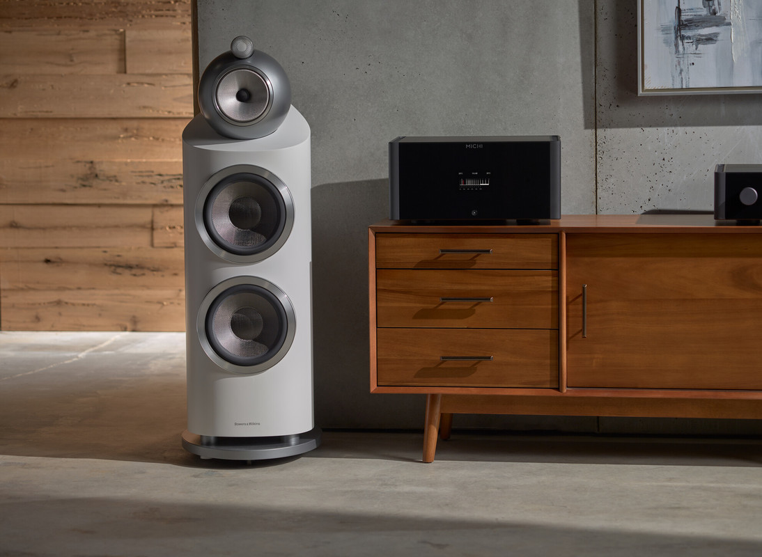 Amplificator Rotel Michi M8