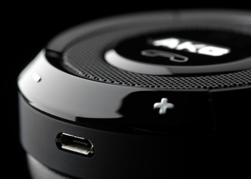 Casti AKG K 830BT