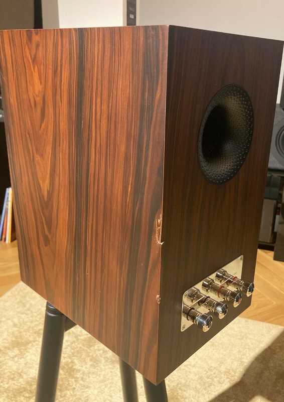  Bowers & Wilkins - 706 S3 Resigilat cu defect estetic