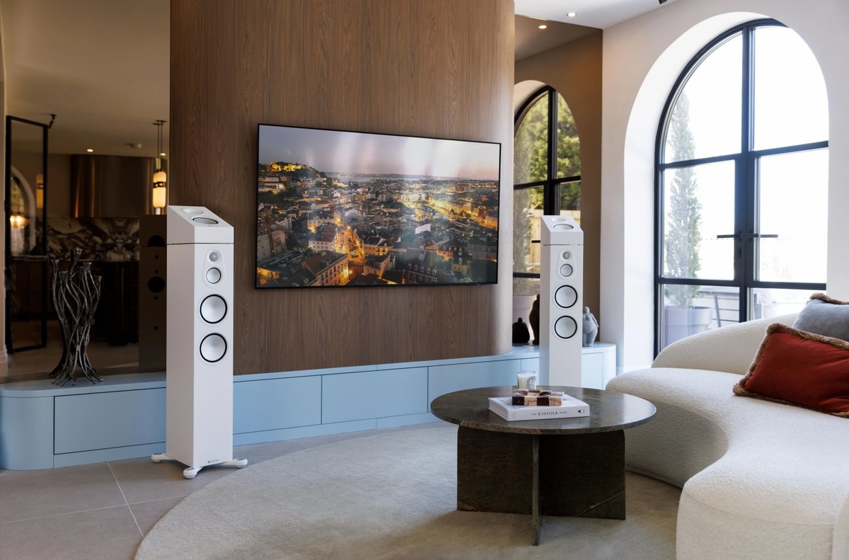 Boxe Monitor Audio Silver AMS 8G 