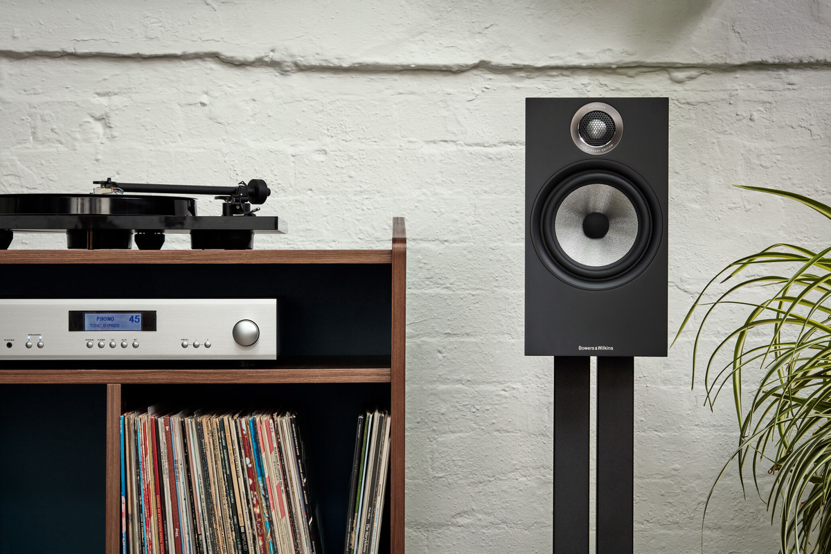 Boxe Bowers & Wilkins 606 S2 Anniversary Edition