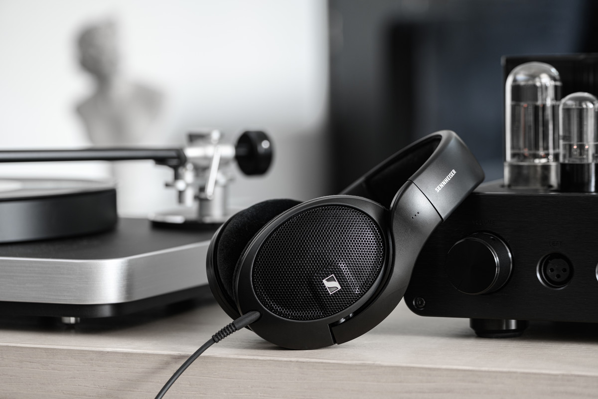 Casti Hi-Fi Sennheiser HD 560S Resigilat