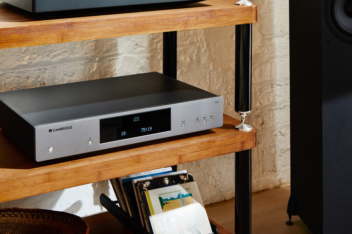 Amplificator Cambridge Audio CXA81 MKII