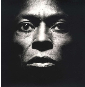VINIL WARNER MUSIC Miles Davis - Tutu (deluxe)