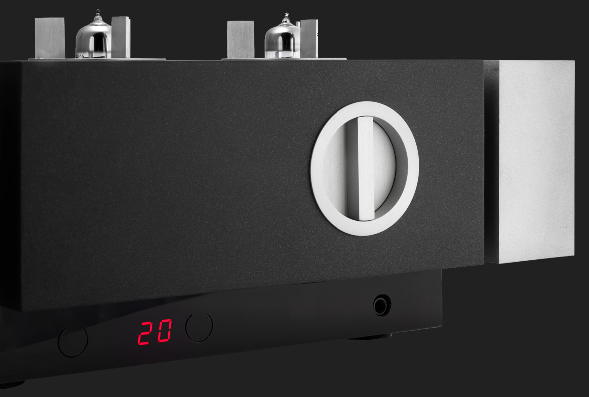 Amplificator Pathos Classic Remix HiDac MK2 Matt metallic black Resigilat