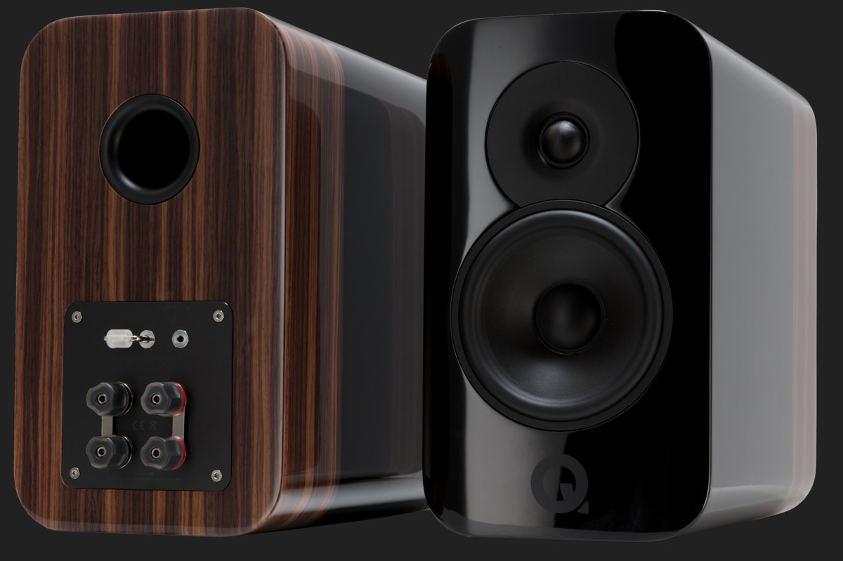 Boxe Q Acoustics Concept 300