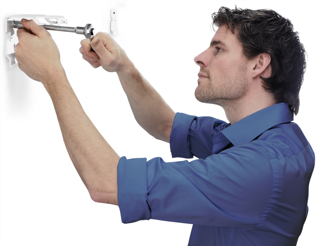 Ecran proiectie Projecta COMPACT RF ELECTROL 16:9, panza High Contrast + Telecomanda RF + extended black drop