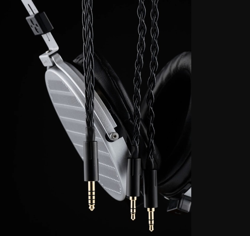 Casti Moondrop COSMO