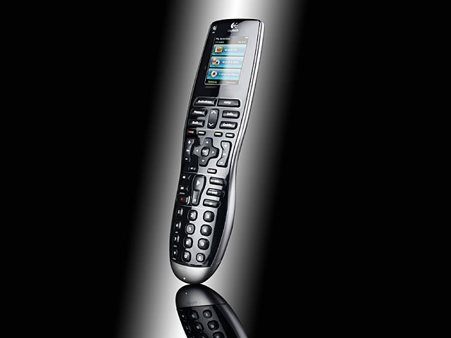 Telecomanda universala Logitech Harmony 900