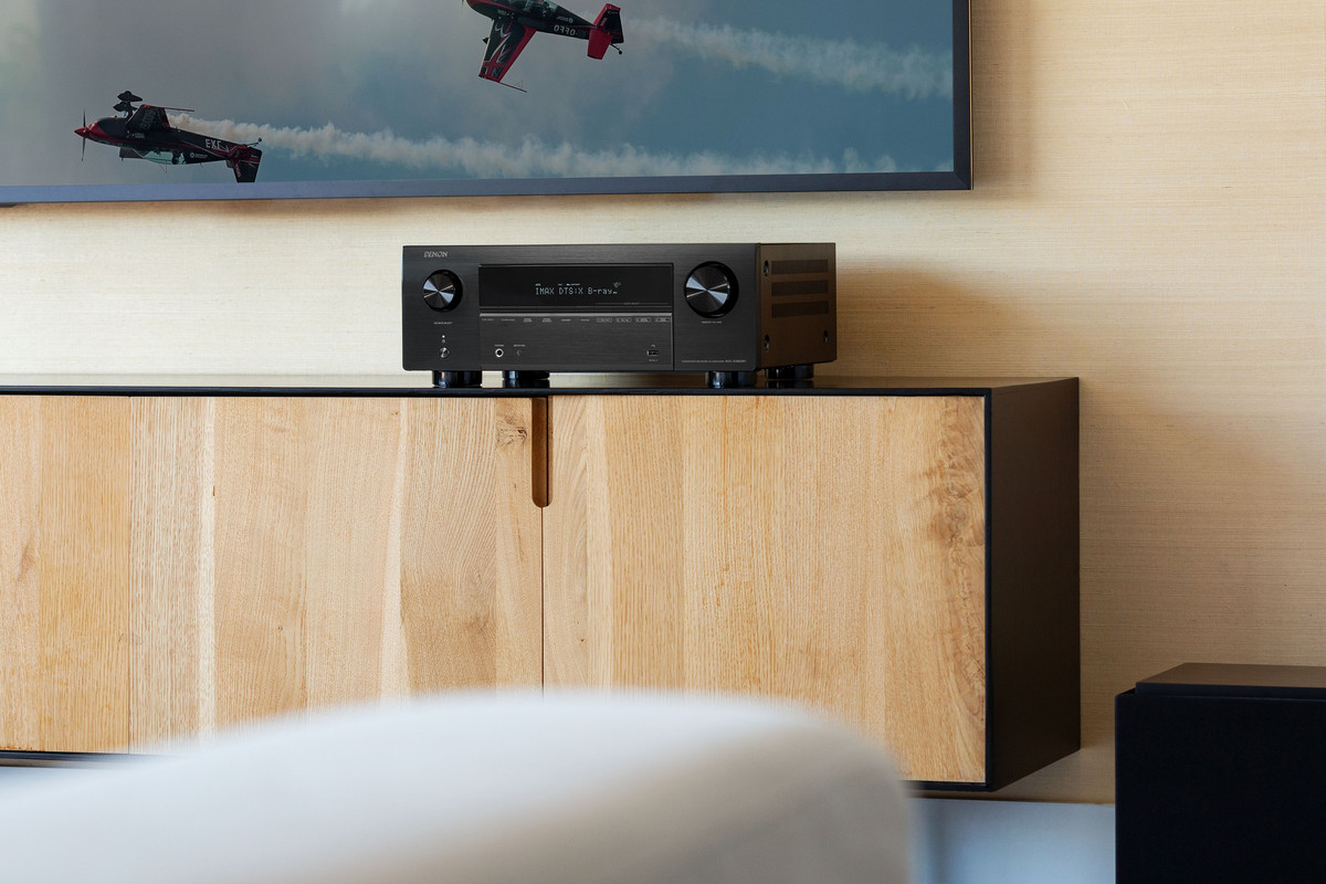 Receiver Denon AVC-X3800H