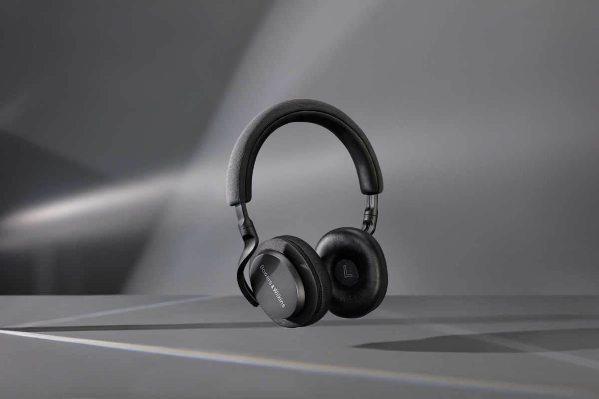 Casti Bowers & Wilkins PX5