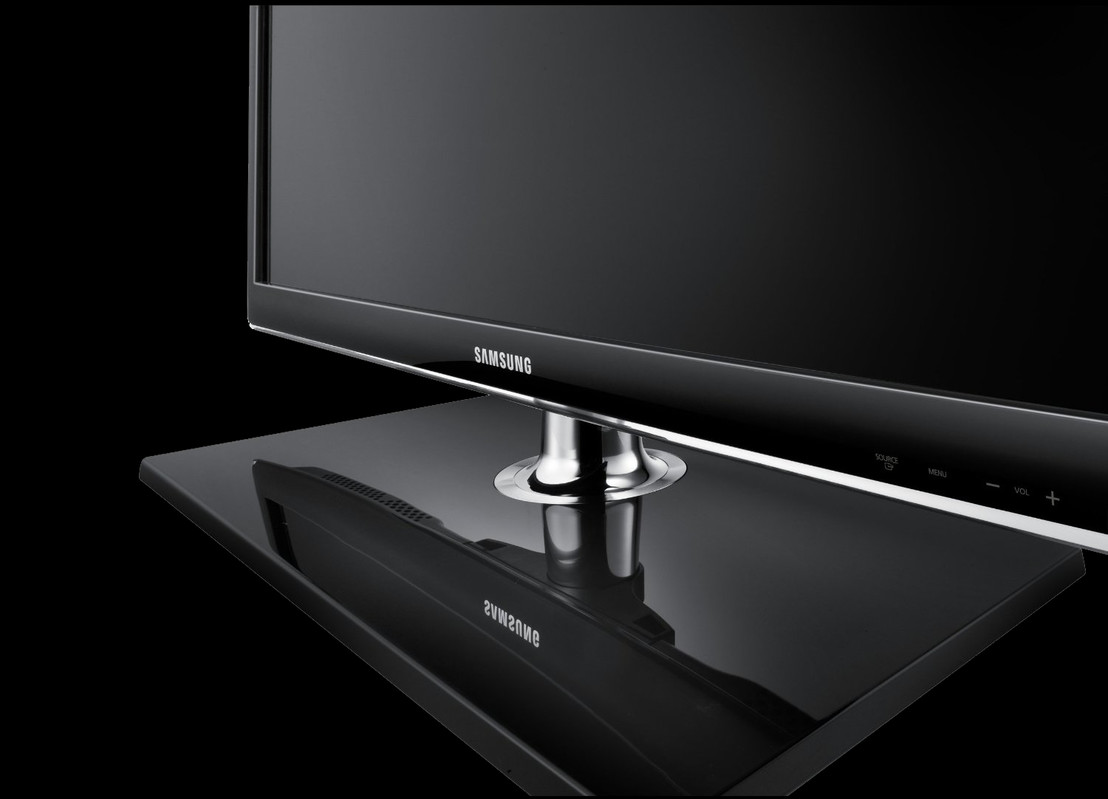 TV Samsung UE-19D4000