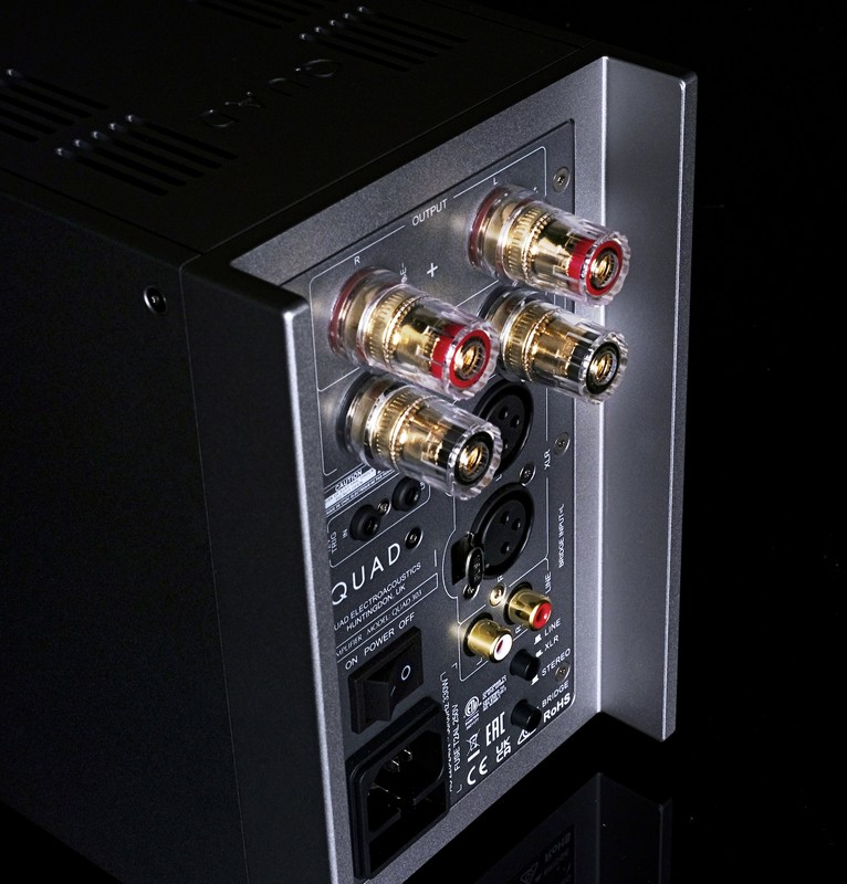 Amplificator Quad  303