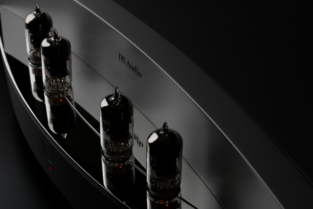DS Audio TB-100 Tube Phono Equalizer