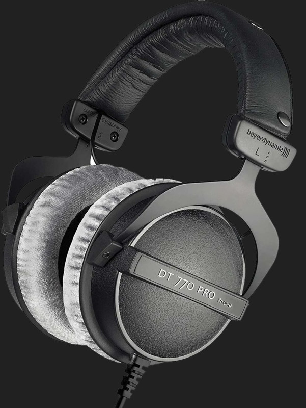 Casti Hi-Fi Beyerdynamic DT 770 Pro (80 Ohm) Resigilat Black Limited Edition