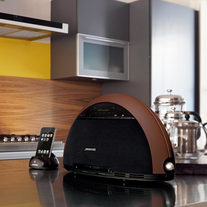 Meridian M80