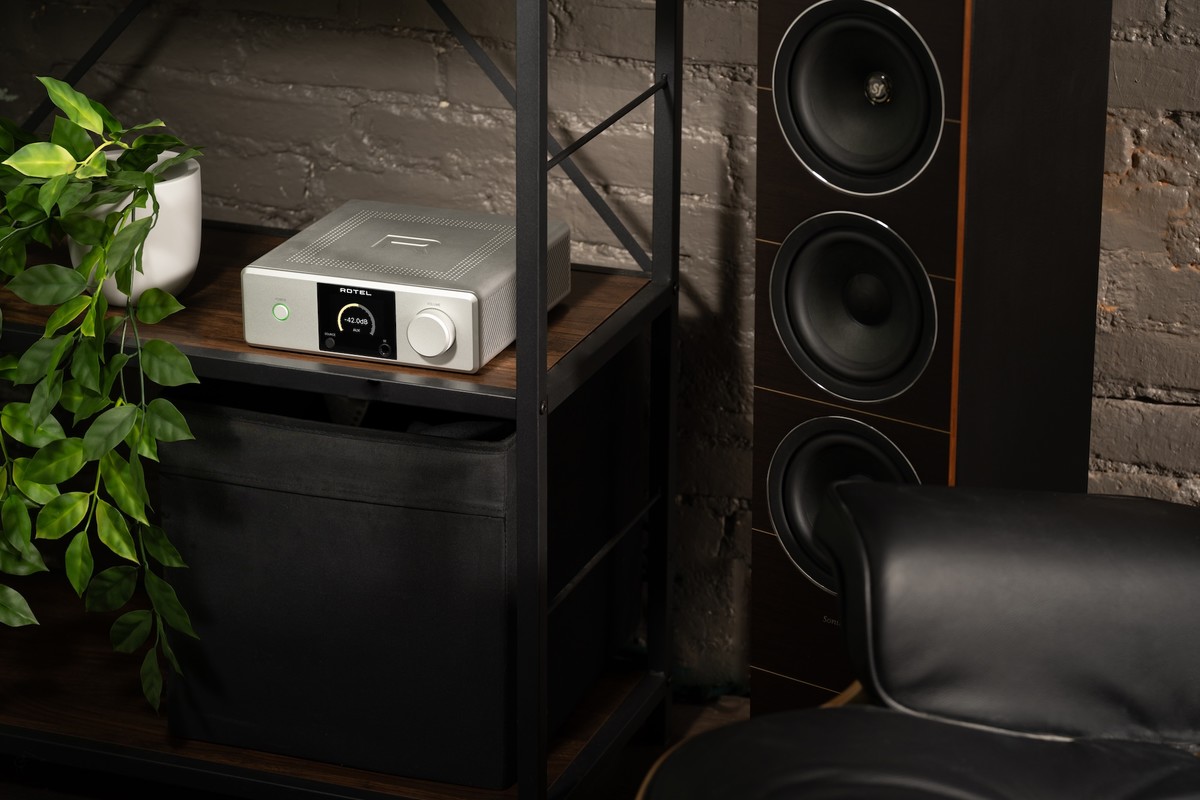 Amplificator Rotel DX-5