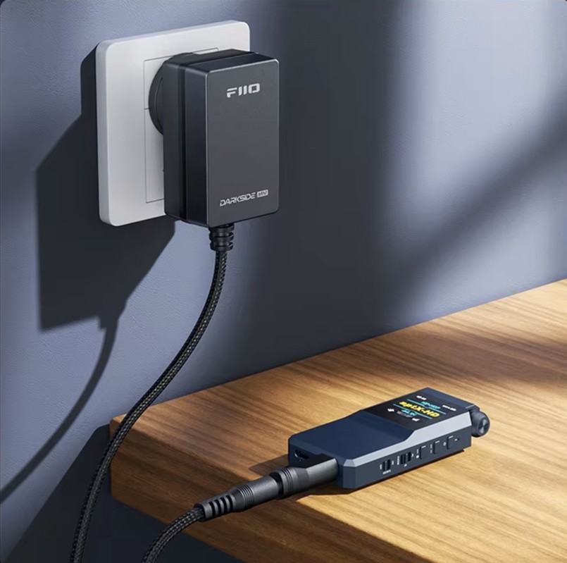 Fiio DARKSIDE Mini 5V / 2.5A