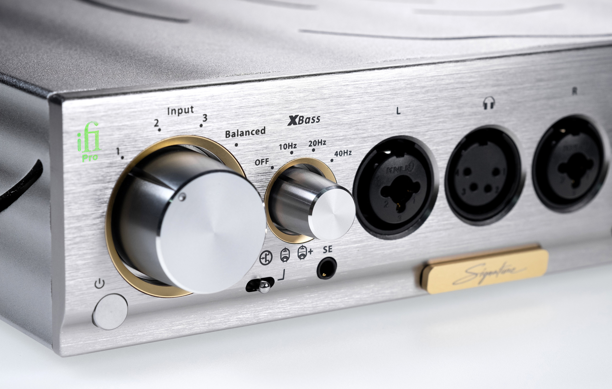 Amplificator casti iFi Audio Pro iCAN Signature la AVstore.ro