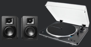 Pickup Audio-Technica AT-LP70XBT + Audio Technica AT-SP3X
