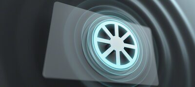 Prim-plan cu ecranul care vibrează al actuatorului pentru a crea sunet