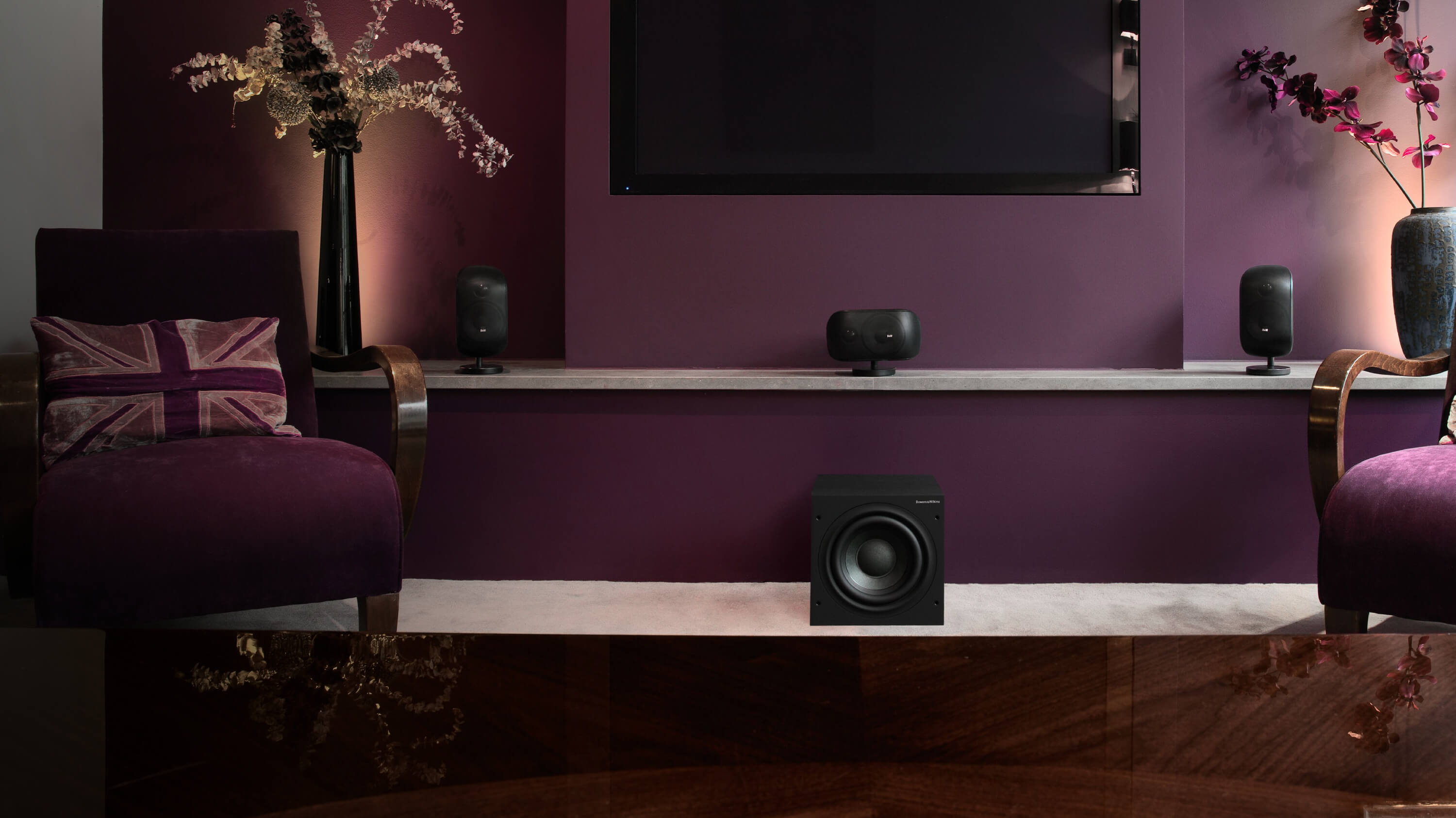 Bowers & Wilkins ASW608 performanta si constructie compacta
