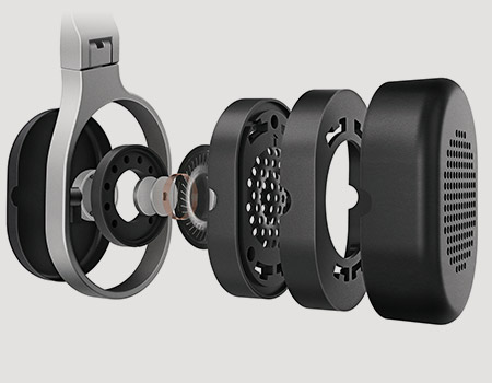 SOUND BY KEF