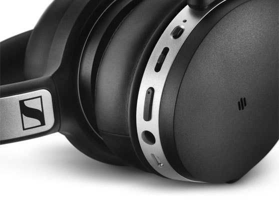 Only your music gets in your ears