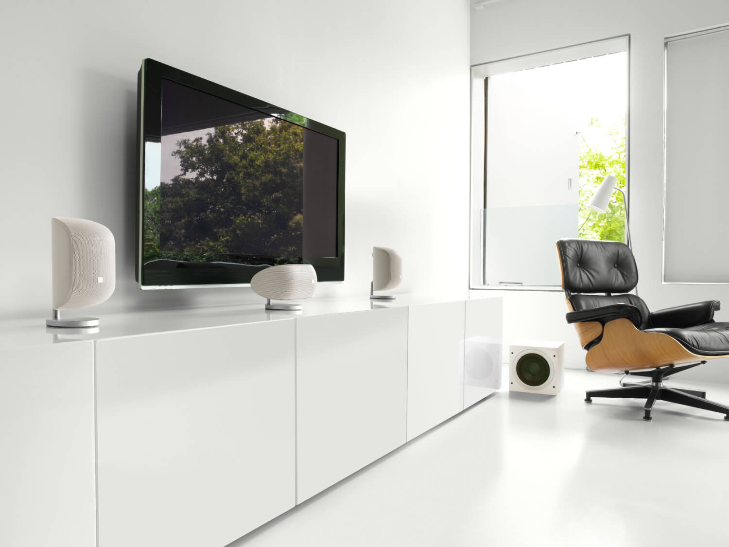 Bowers & Wilkins ASW608 panou control