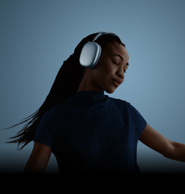 Apple AirPods Maxミッドナイト　USB-C ブルートゥースヘッドホン AirPods Max(USB-C) ミッドナイト MWW43ZA/A