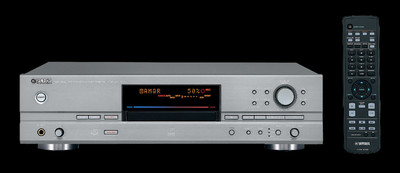 CD Player Yamaha CDR-HD1500 la AVstore.ro