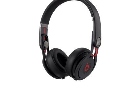 Beats Mixr Dr Dre ホワイト/レッド Beats Mixr On-Ear Headphones (Red) : Amazon.in: Electronics