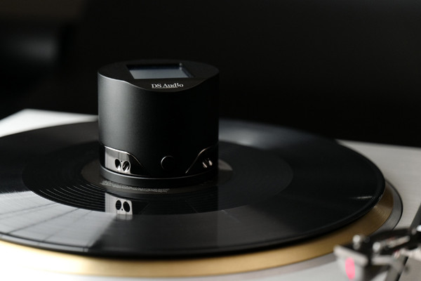 Accesorii Pick-UP  DS Audio, DS Audio ES 002 Core Eccentricity Detection Stabilizer, avstore.ro