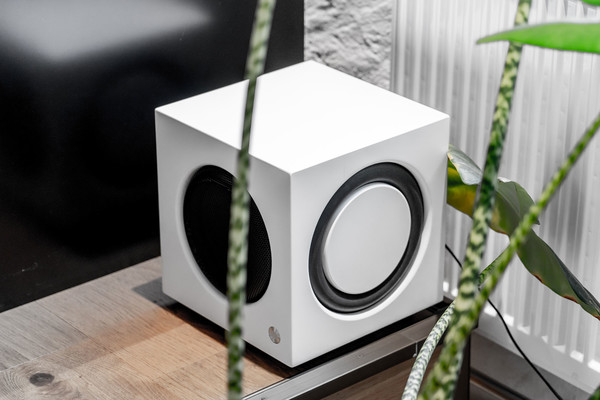 Boxe  Audio Pro, Subwoofer Audio Pro SW-10 Resigilat, avstore.ro