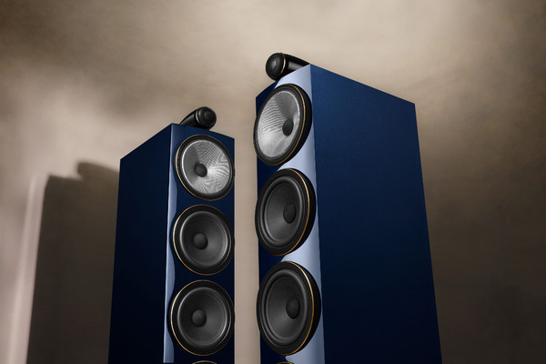 Boxe  Stare produs: Resigilat, Boxe Bowers & Wilkins 702 S3 Signature Resigilat, avstore.ro