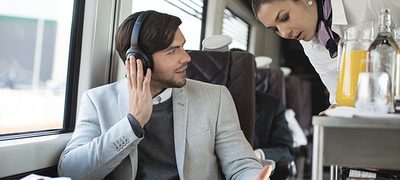 Imagine cu CĂȘTI WIRELESS CU ANULARE DIGITALĂ A ZGOMOTULUI WH-1000XM3