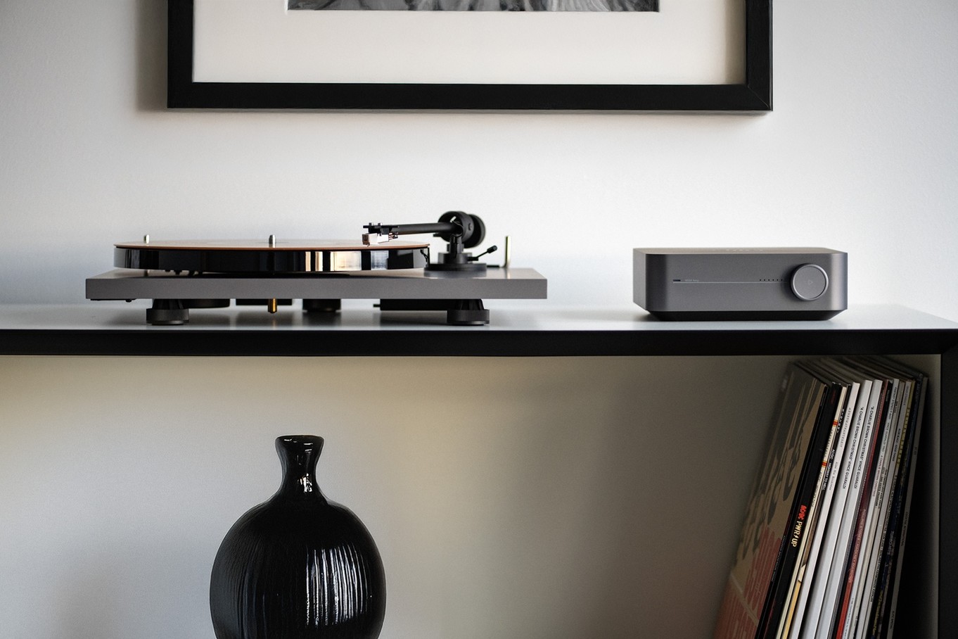 Pro ject wiim phono set lifestyle1