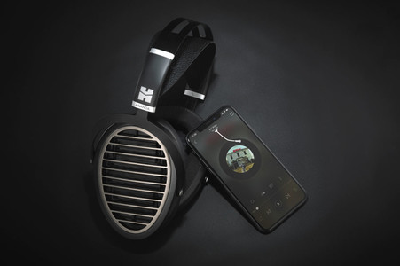 Imagini pentru HiFiMAN ANANDA
