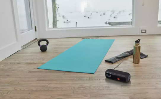 JBL-TUNER2-DAB-Lifestyle03-1605x1605px