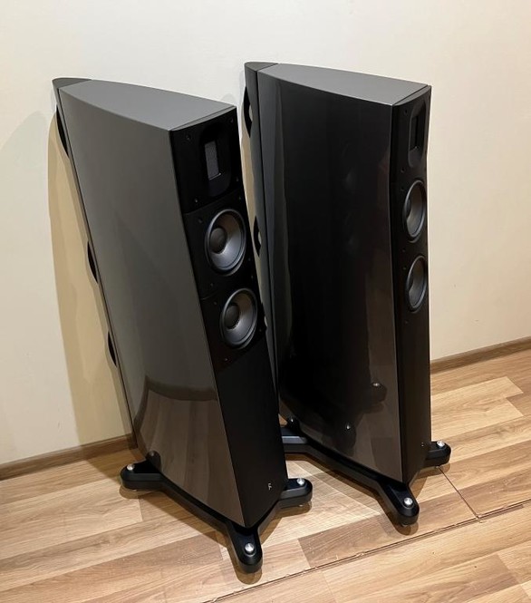 RAIDHO TD2.2 - demo, as new, warranty (9715809498) | Exhibit | Standing  Speaker | Offer on audio-markt.de