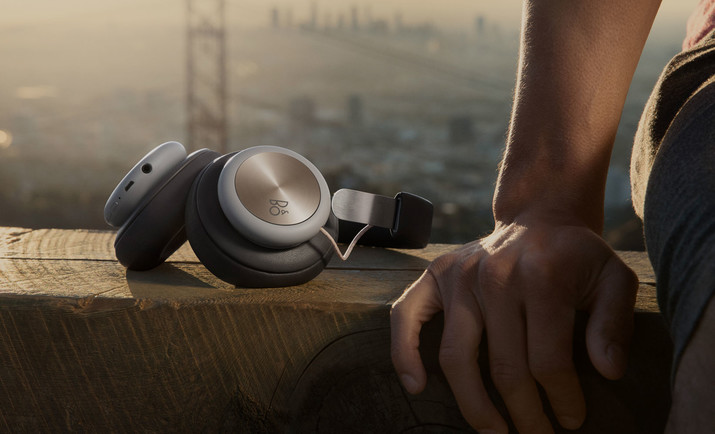 Imagini pentru Beoplay H4